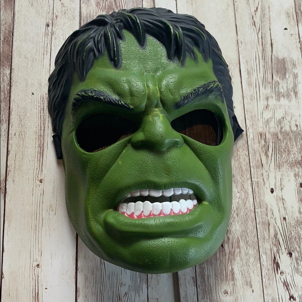 The Incredible Hulk mask